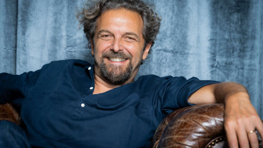 antonio ornano in il bar sotto il mare